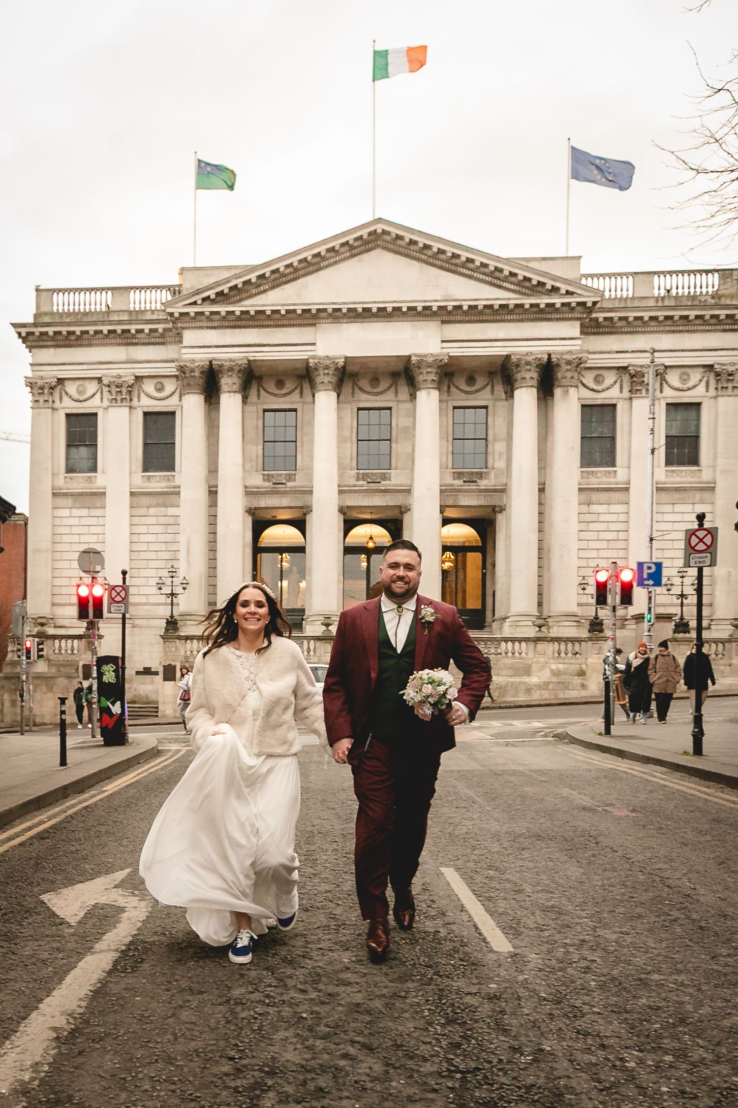 Candid wedding photographers Ireland at City Hall Dublin