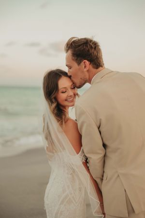 SOUTH-FLORIDA-WEDDING-PHOTOGRAPHY-SCRIBBLED-MOMENTS-PHOTOGRAPHY-FLORIDA-PORTRAIT-PHOTOGRAPHY