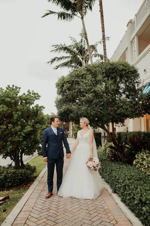 SOUTH-FLORIDA-WEDDING-PHOTOGRAPHY-SCRIBBLED-MOMENTS-PHOTOGRAPHY-FLORIDA-PORTRAIT-PHOTOGRAPHY