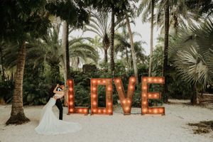SOUTH-FLORIDA-WEDDING-PHOTOGRAPHY-SCRIBBLED-MOMENTS-PHOTOGRAPHY-FLORIDA-PORTRAIT-PHOTOGRAPHY
