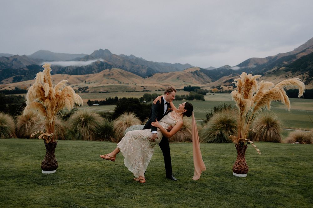 A wedding ceremony at Lookout Lodge Wanaka, New Zealand.