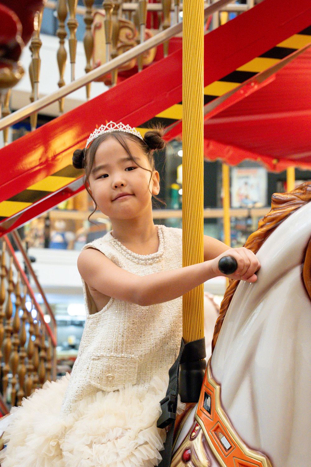 Indoor birthday little girl's photoshoot in Naperville, IL