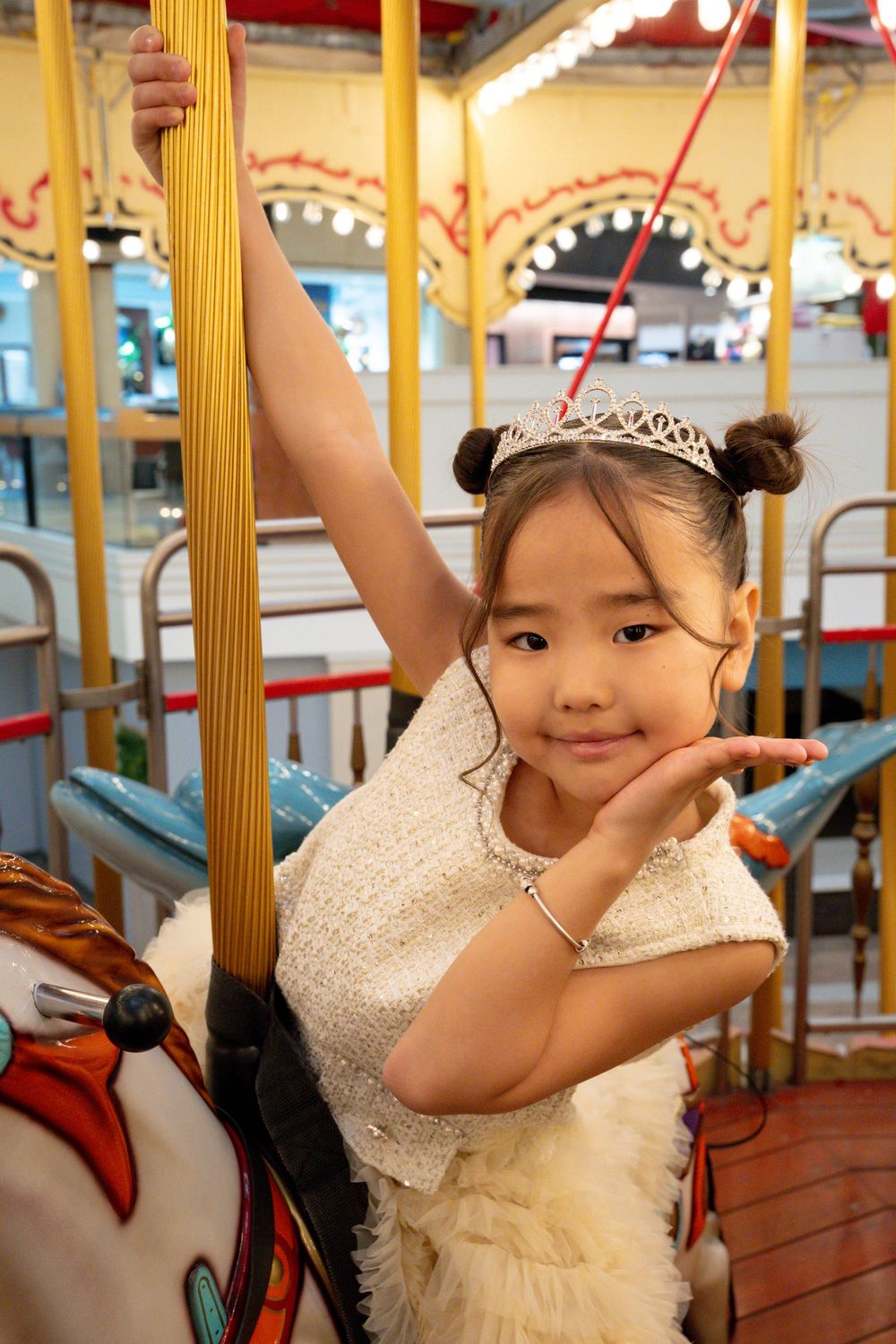 Indoor birthday little girl's photoshoot in Naperville, IL