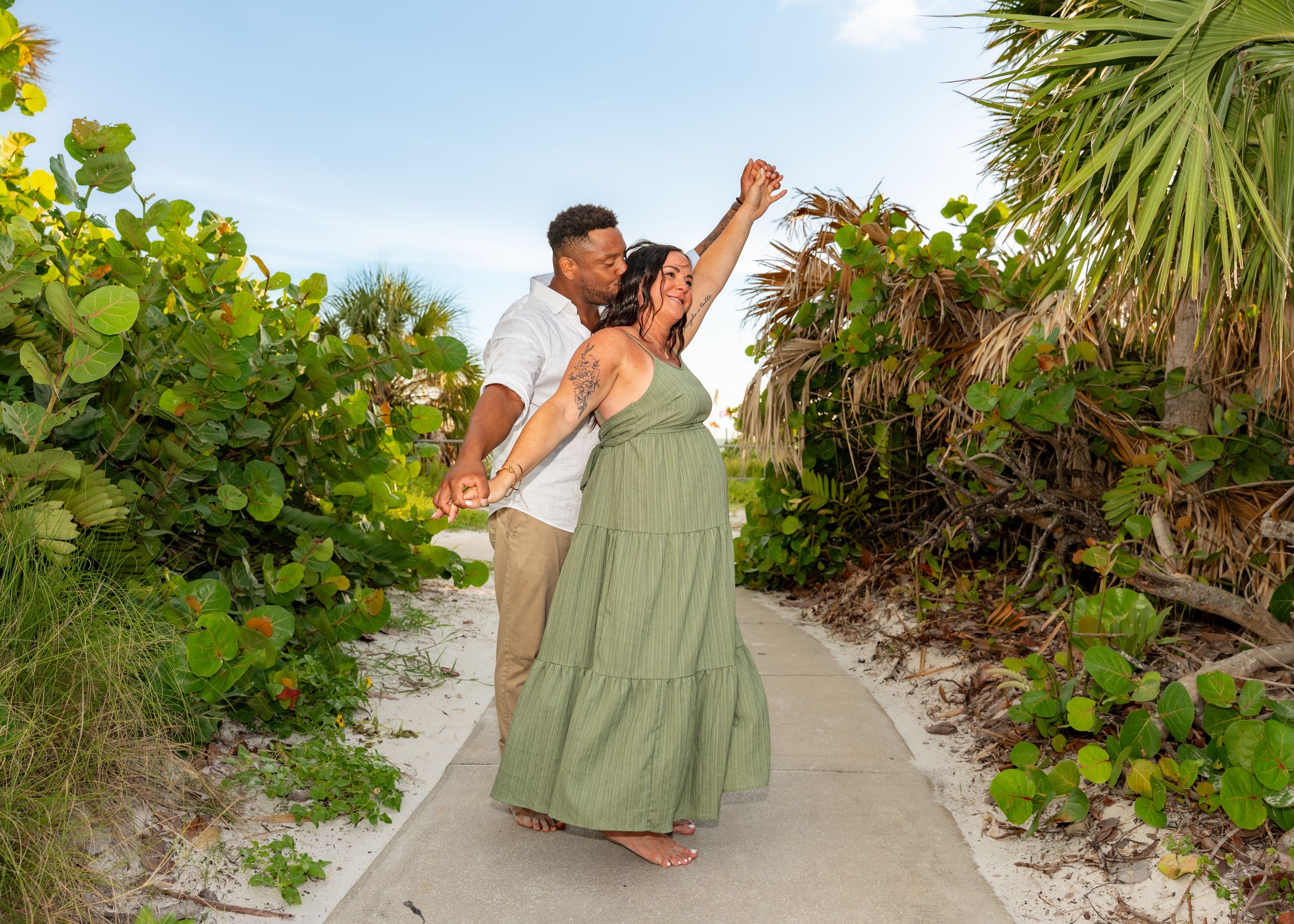 St Pete Beach-Redington Shores-Maternity-sunset photo session with BE Jazy Photography-St Pete Beach Photographer