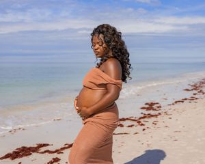 Clearwater Beach-couples-Maternity-beach photo session with BE Jazy Photography-Clearwater Beach-St Pete Photographer