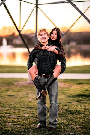 Senior Photography Bailey Park in Burleson, Texas