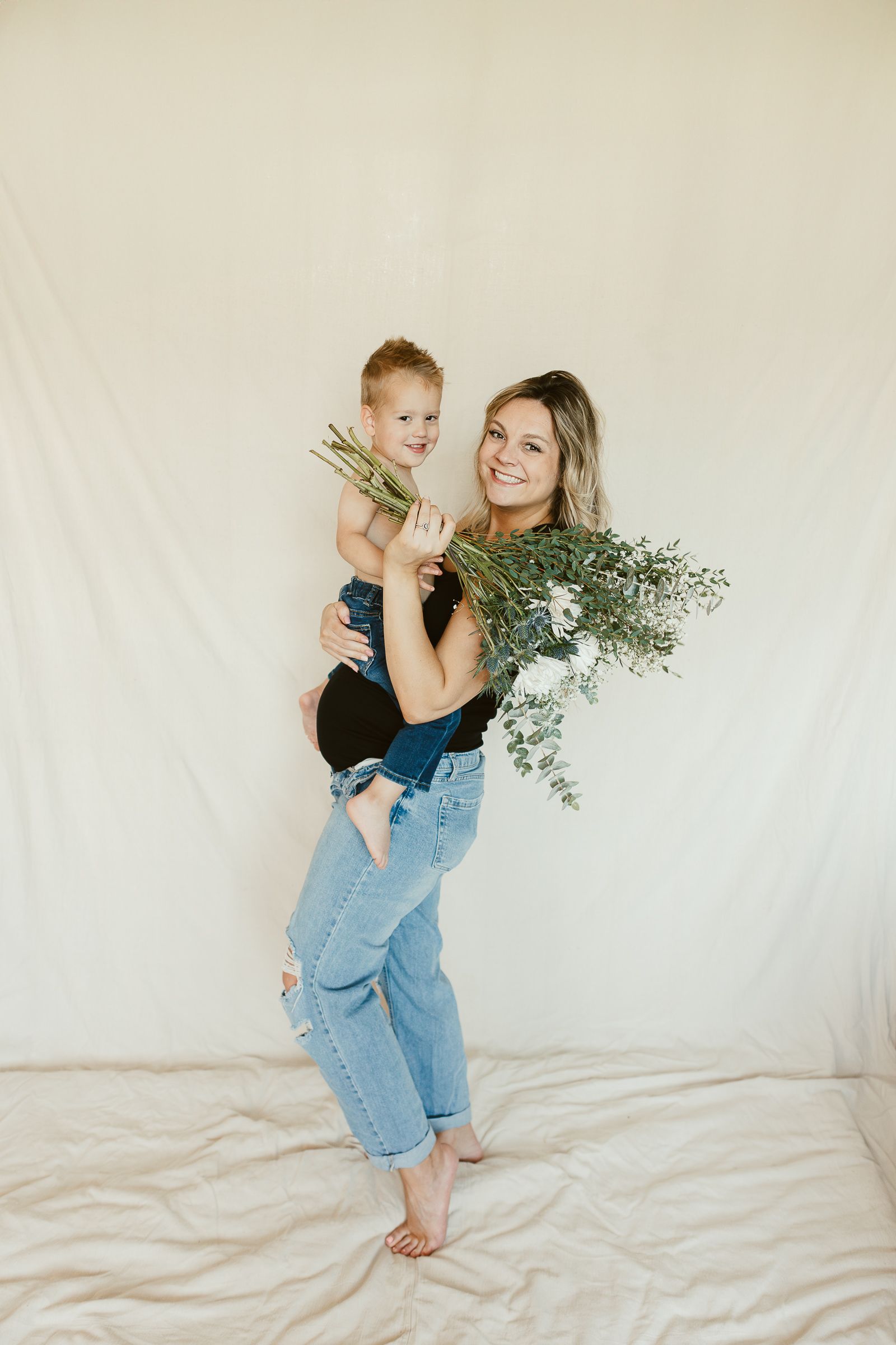 kansas city maternity photographer