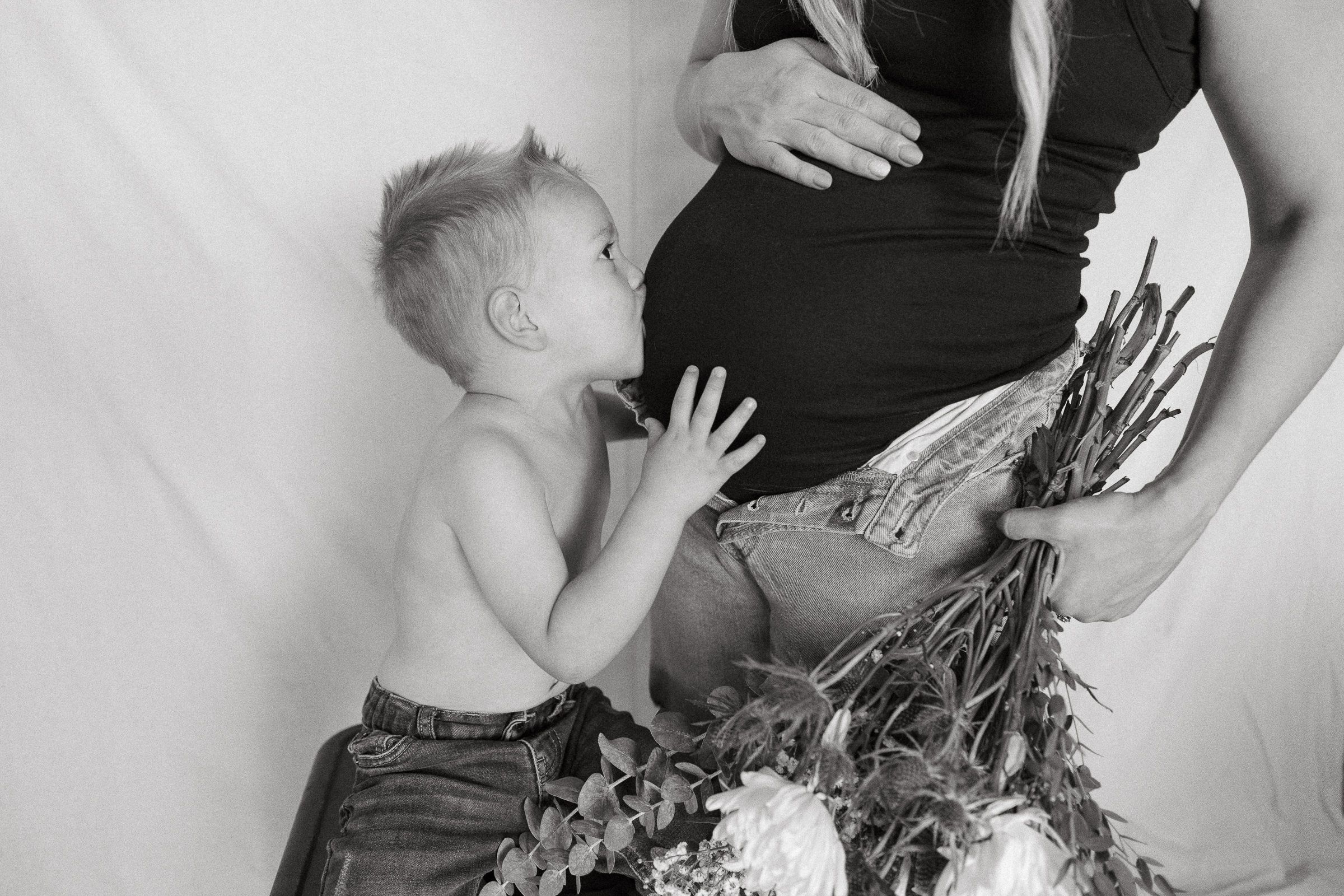 kansas city maternity photographer