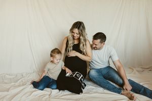 kansas city maternity photographer