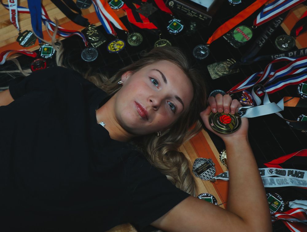 senior girl photo medals
