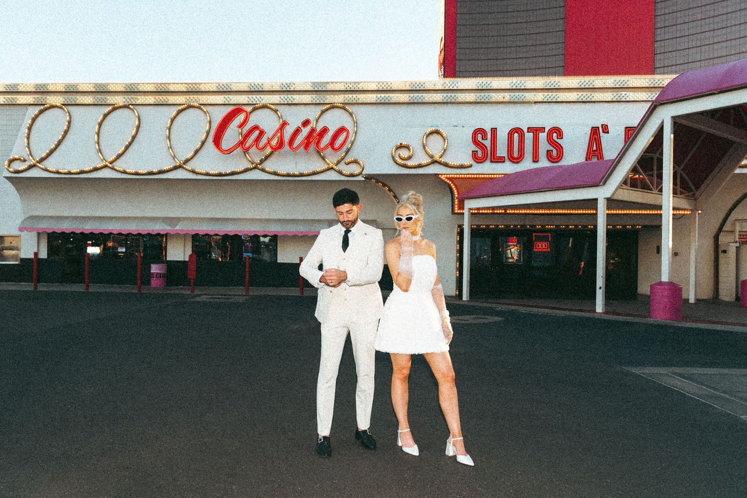 Las Vegas Wedding Elopement Photographer