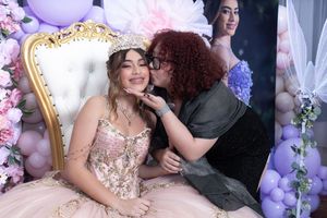Cada sonrisa y gesto de tu quinceañera capturado con fotografía profesional que durará para siempre en Puerto Rico, ponce San Juan