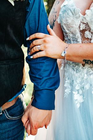 Bride and groom of a rustic outdoor wedding in eastern oregon.