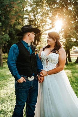Bride and groom of a rustic outdoor wedding in eastern oregon.