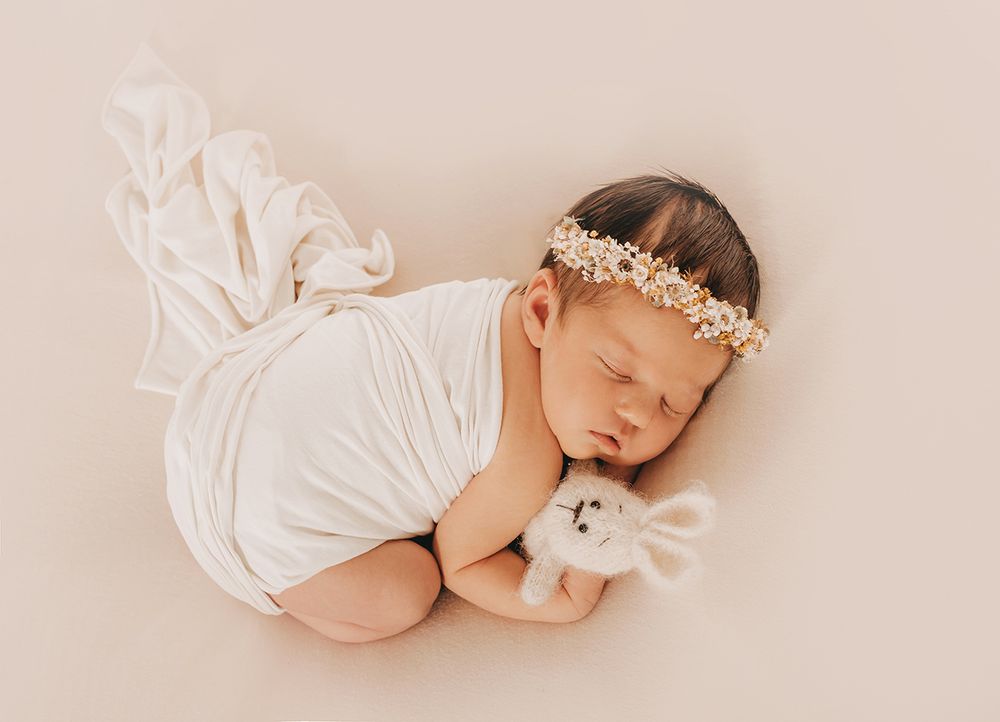 neugeborenes baby im studio natürlich fotografiert. Fotoshooting im Fotostudio  Altenstadt, Hanau, Frankfurt, Wetteraukr