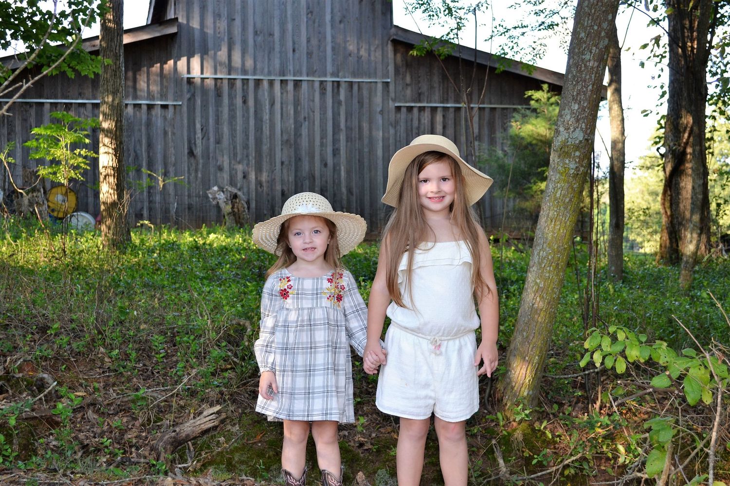 Besties | Greensboro,GA