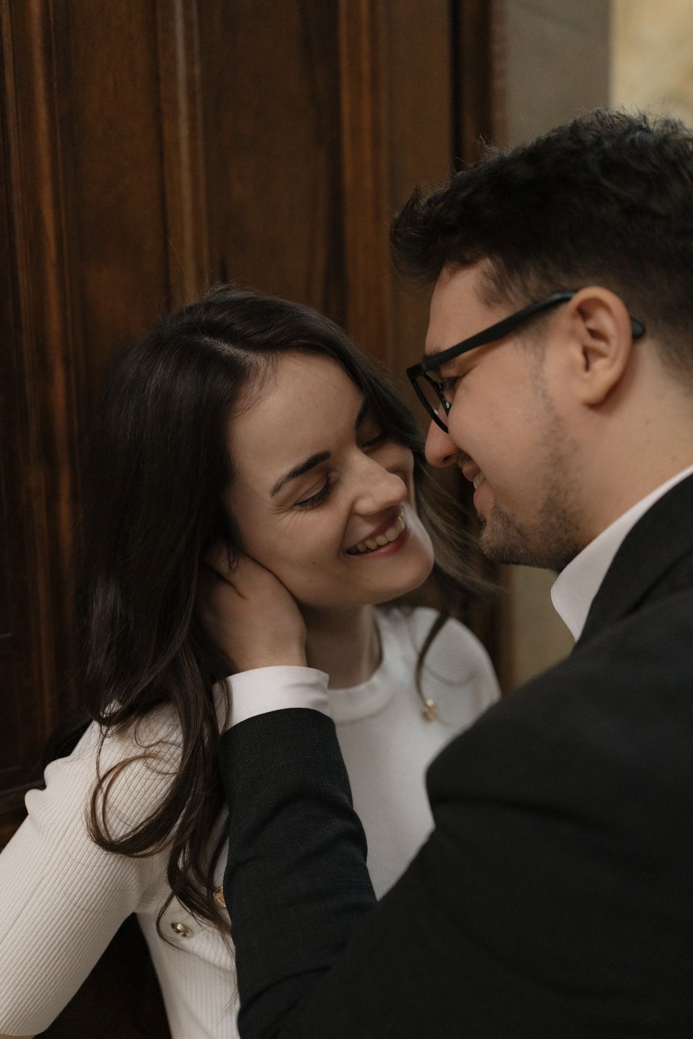 budapest wedding photoshoot budapest wedding photographer elegant and style Museum photoshoot