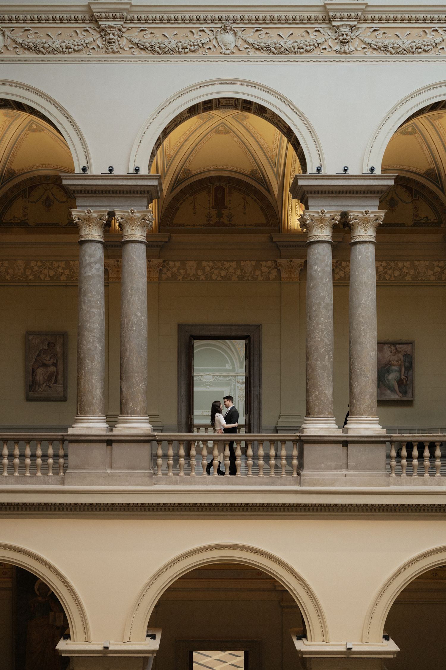 budapest wedding photoshoot budapest wedding photographer elegant and style Museum photoshoot
