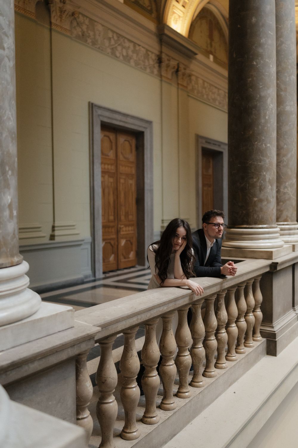 budapest wedding photoshoot budapest wedding photographer elegant and style Museum photoshoot