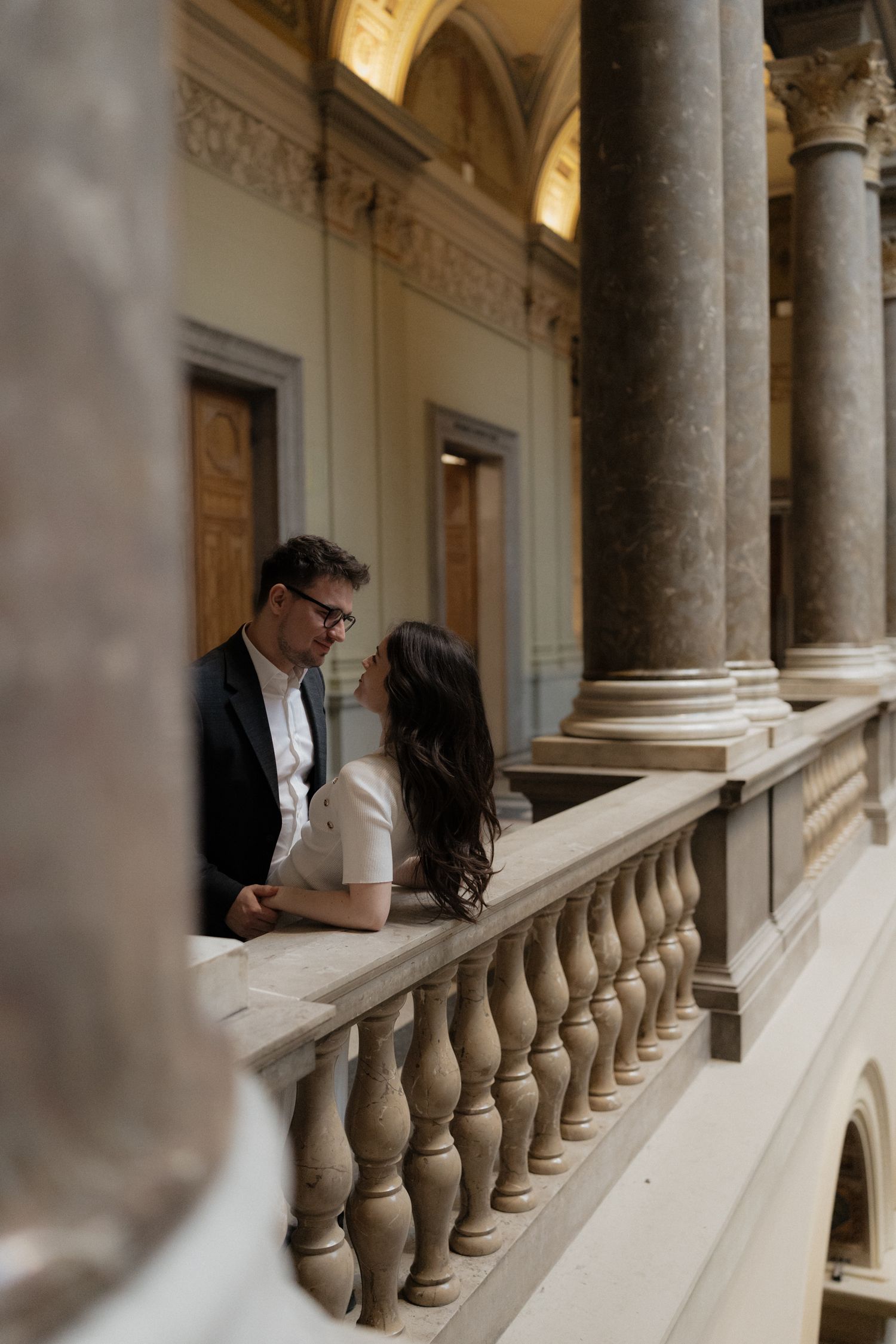 budapest wedding photoshoot budapest wedding photographer elegant and style Museum photoshoot