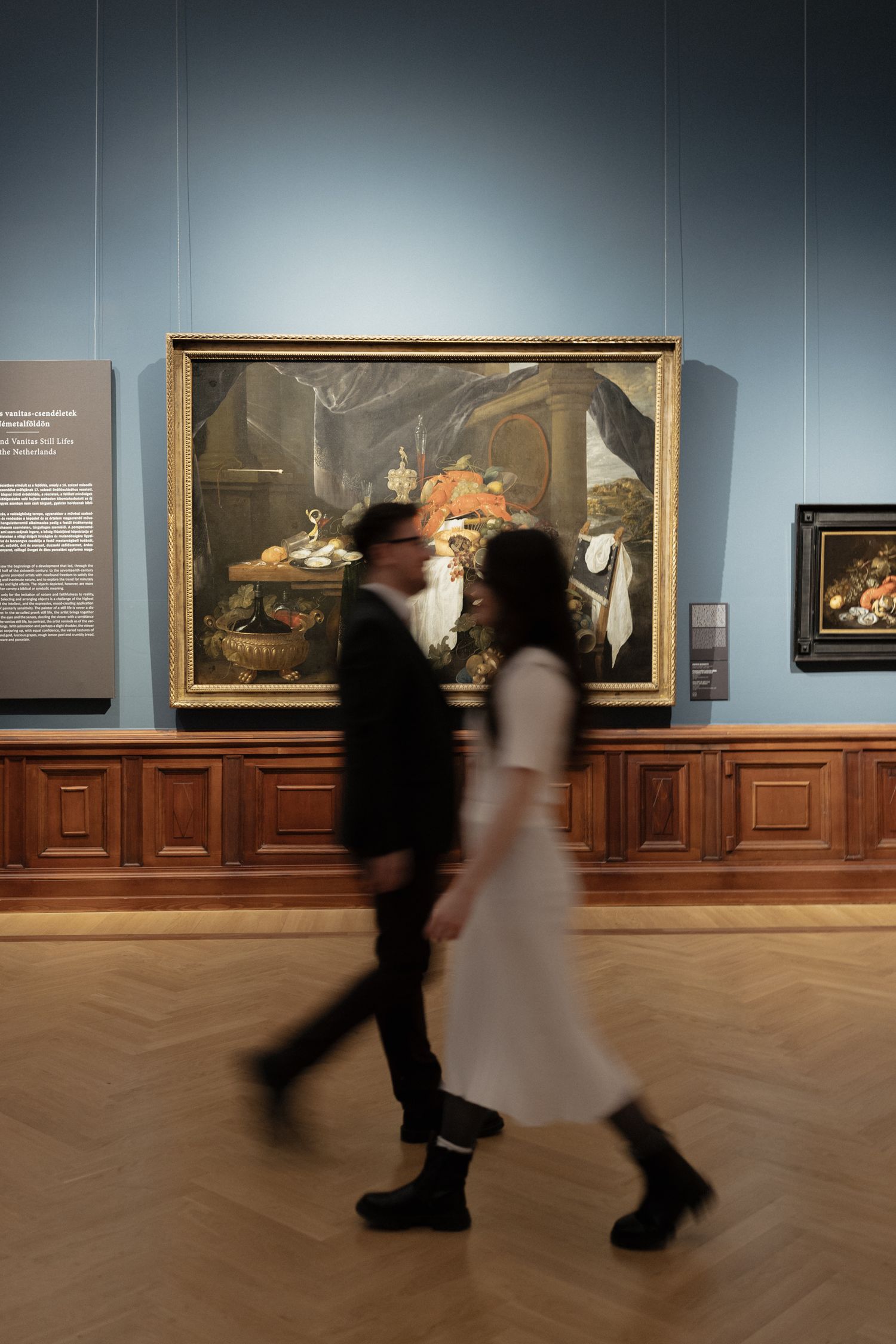 budapest wedding photoshoot budapest wedding photographer elegant and style Museum photoshoot