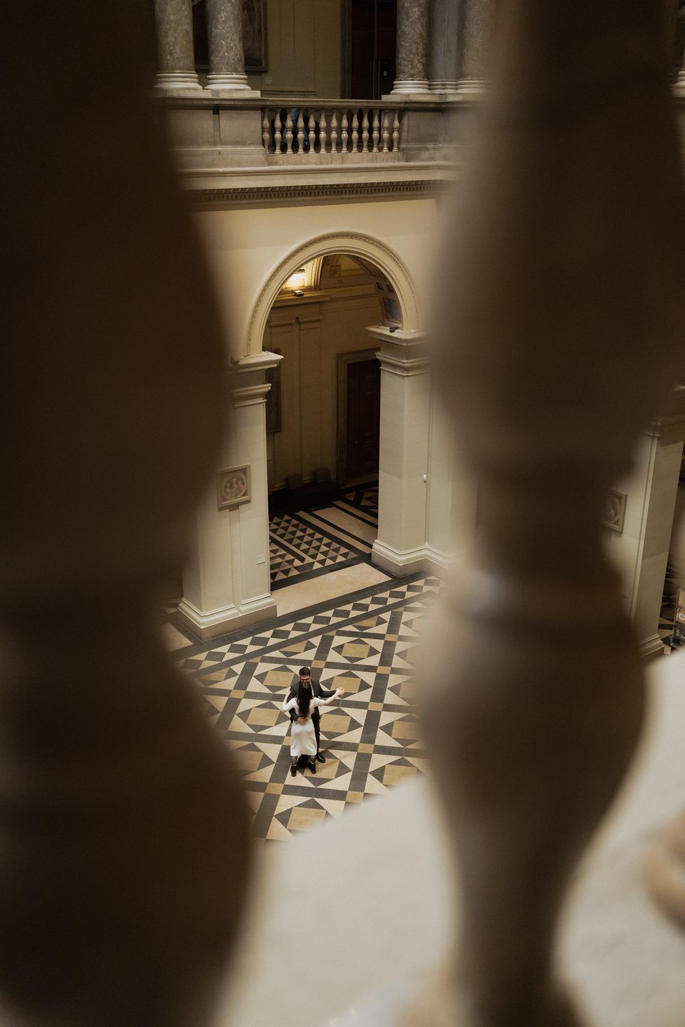 budapest wedding photoshoot budapest wedding photographer elegant and style Museum photoshoot