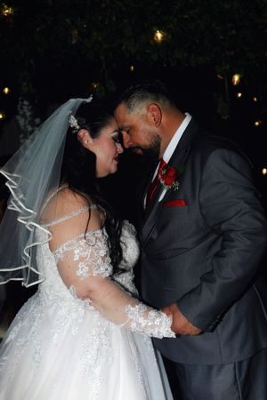 portrait, individual portrait, cinematic portraits, artistic, headshot, on-location headshot, de leon studios, omar de leon, wedding, love