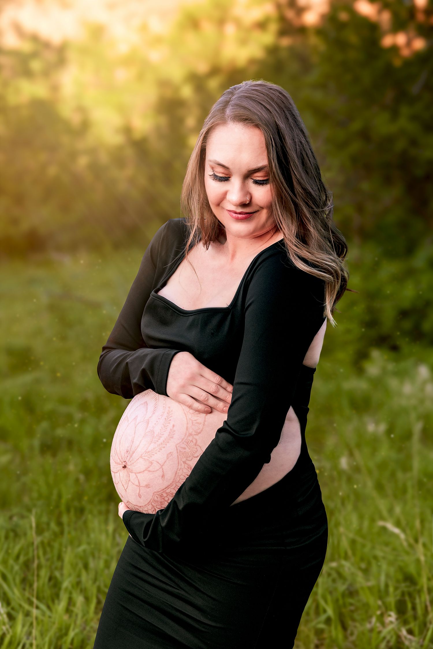 Denver maternity photography session at sunset in Roxborough State Park in Littleton, Colorado.