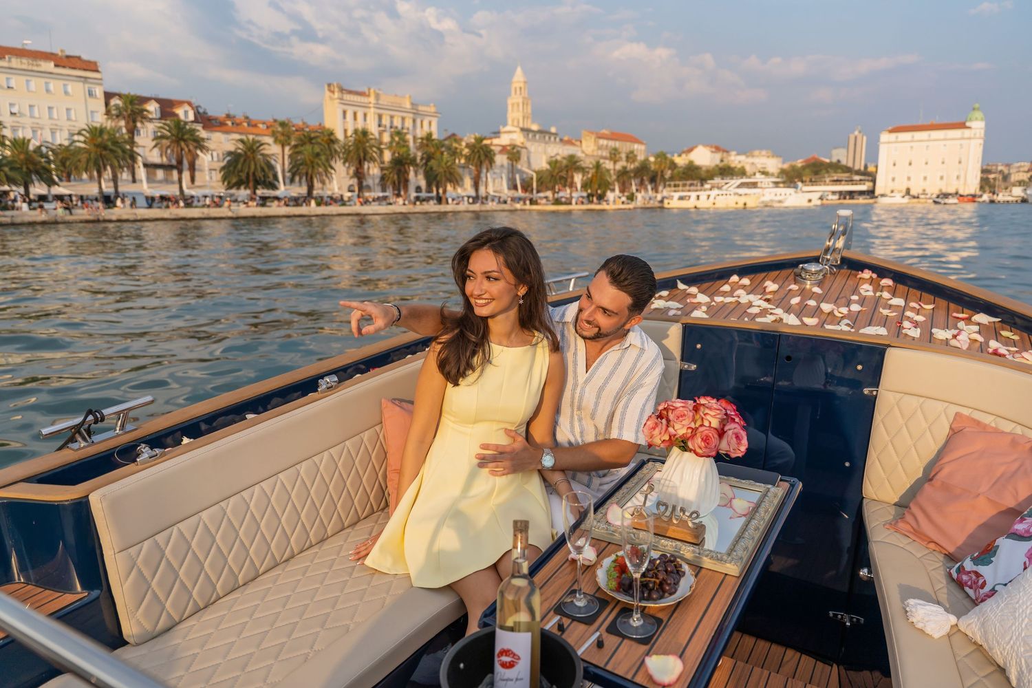 Sunset boat trip with picnic at sunset view point Split, Split Photo Agency