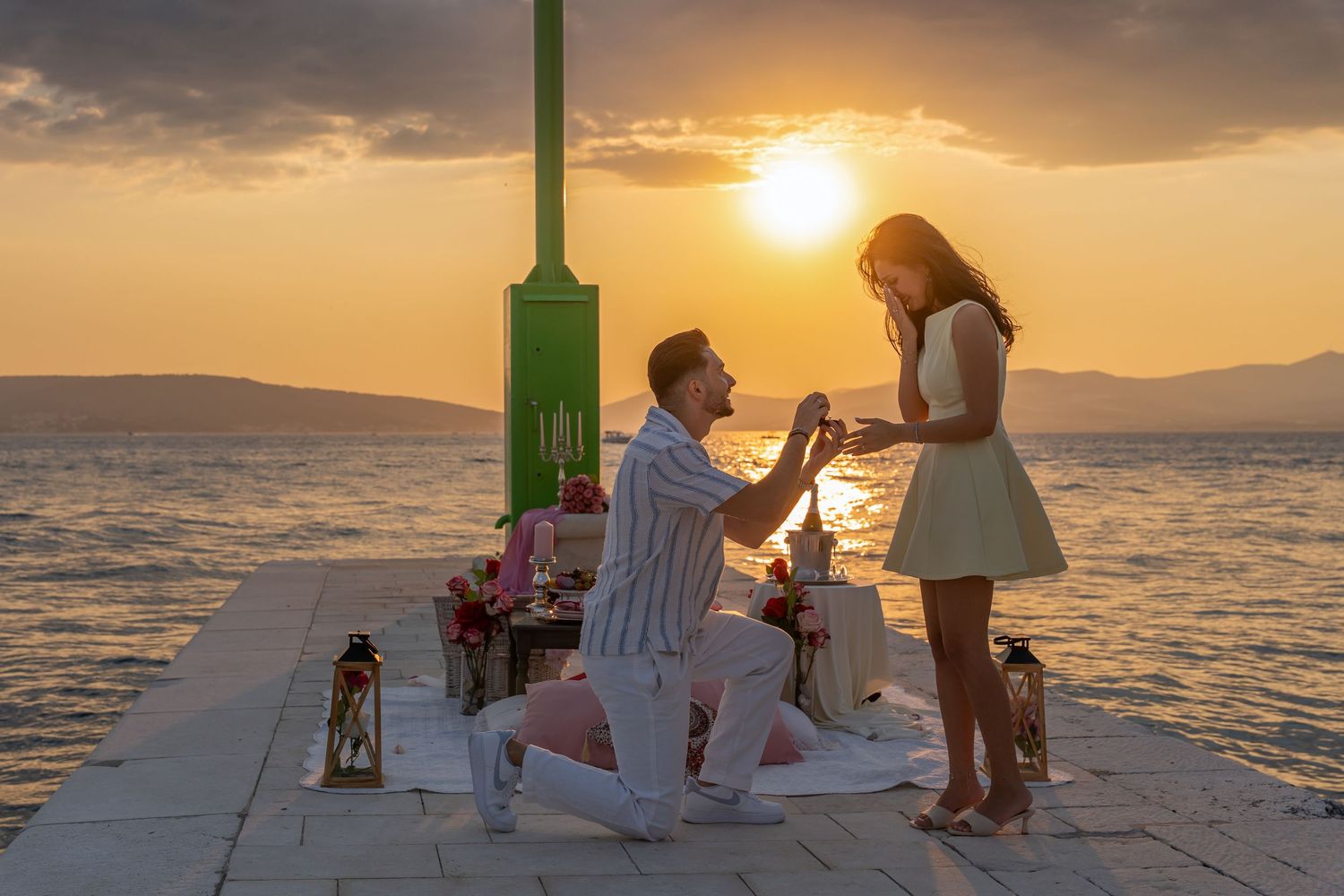 Sunset boat trip with picnic at sunset view point Split, Split Photo Agency