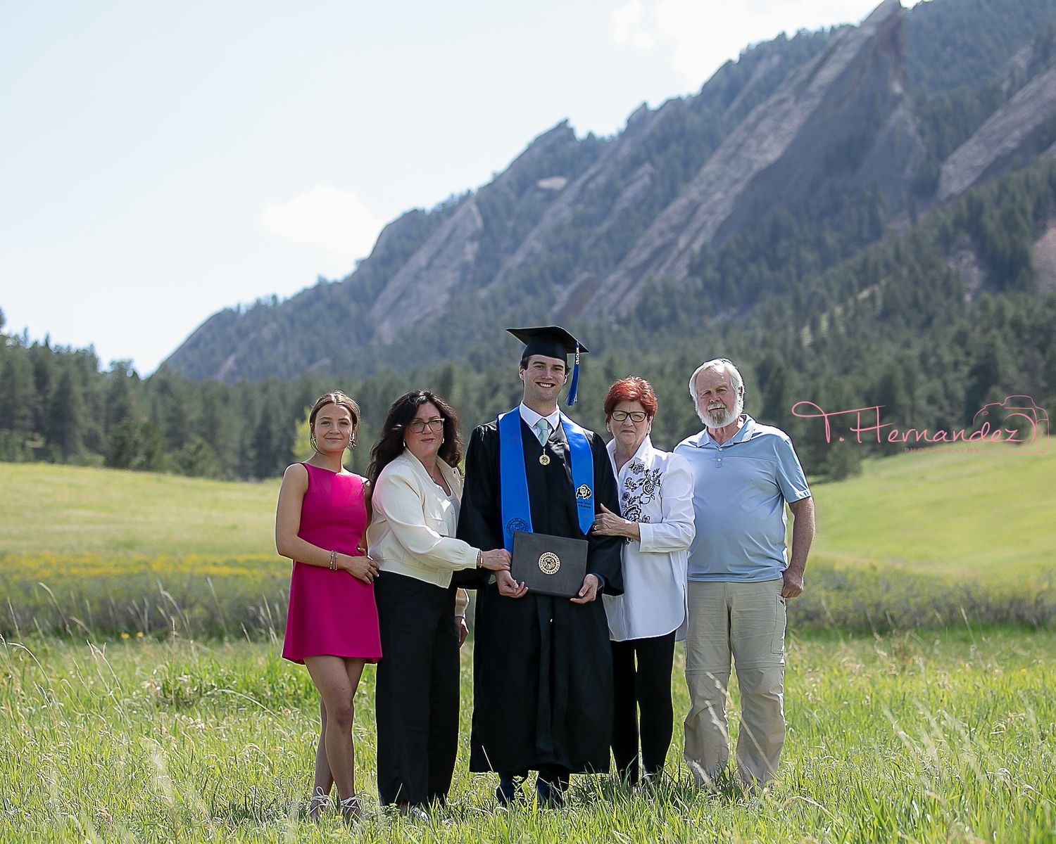 #CUBoulderGrad
#CUBoulderGraduation
#CUBoulderSeniors
#CUBoulderPhotography
#CUBoulderGradPhotos
#BoulderGradPhotographer
#ColoradoGradPhoto