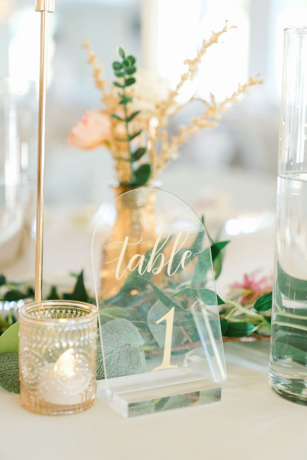 Detail shot of the table decor at The Magnolia Estate Rosewood Manor in Miamisburg Ohio: Cincinnati wedding photographer