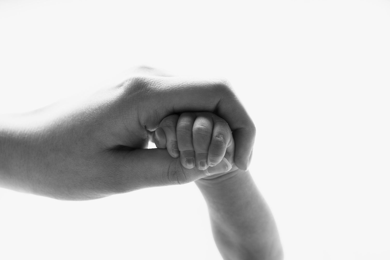 A professional newborn photographer in Oklahoma