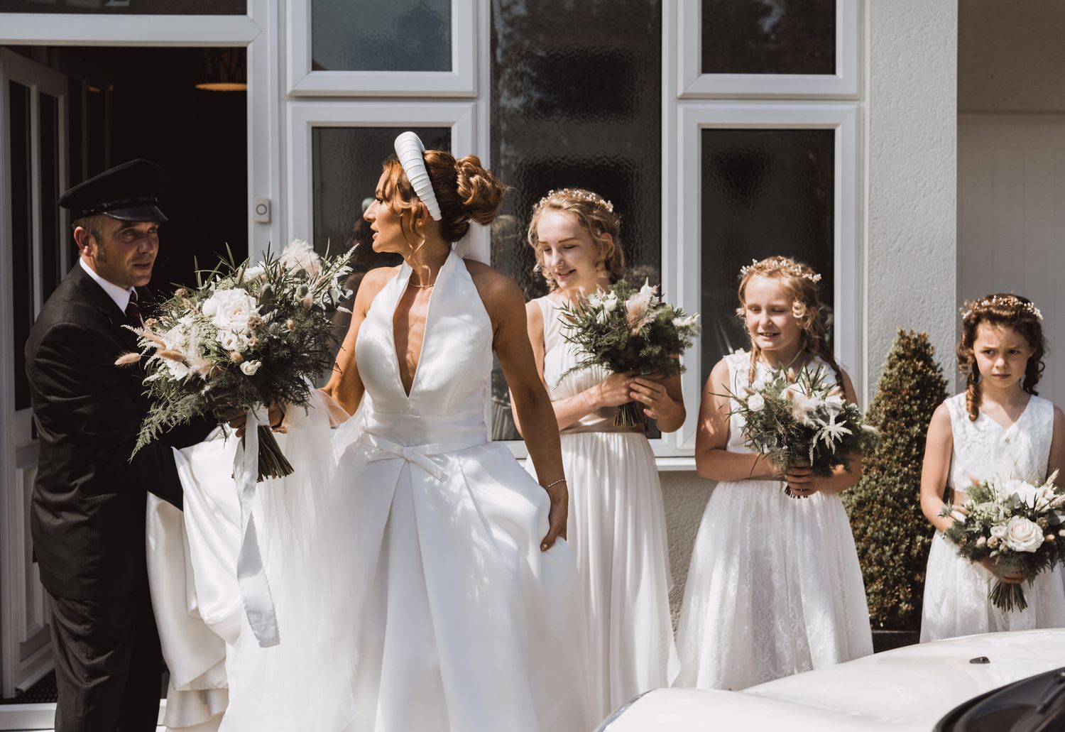 candid romantic atmospheric wedding photography by Rose and Rainbow Photography