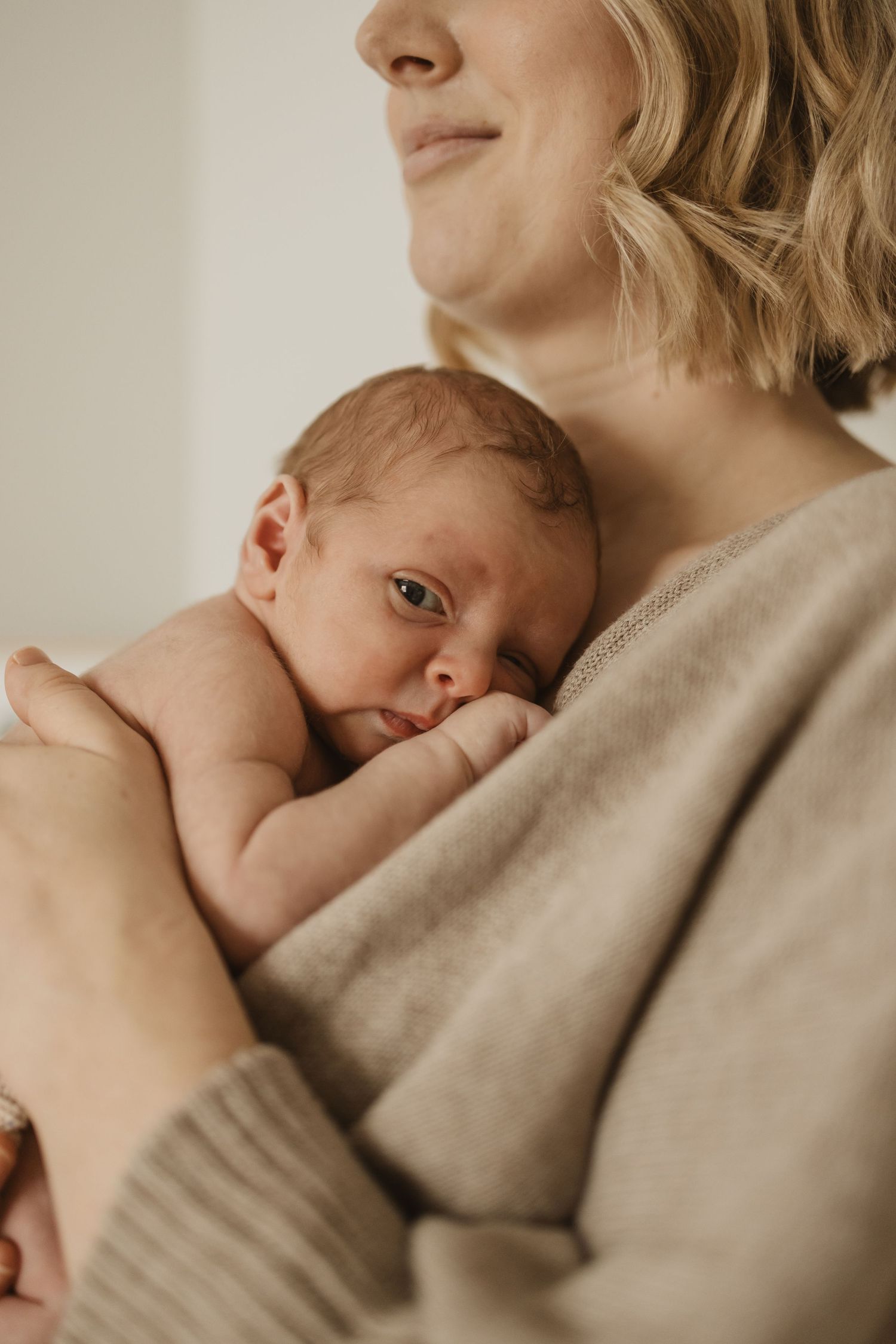 Geelong Lara Torquay Ocean Grove Barwon Heads newborn maternity pregnancy family motherhood couples photographer photography photoshoot