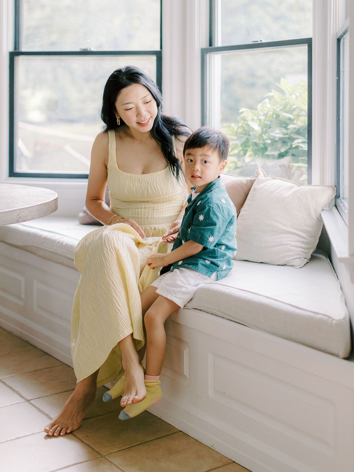 Jeanie Jang Photo New Jersey Photographer Family Session at Home