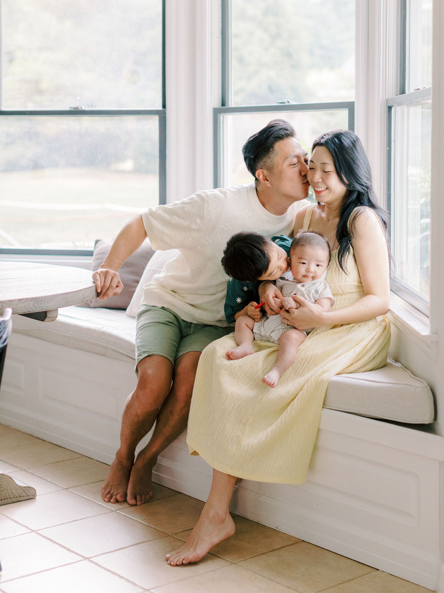 Jeanie Jang Photo New Jersey Photographer Family Session at Home