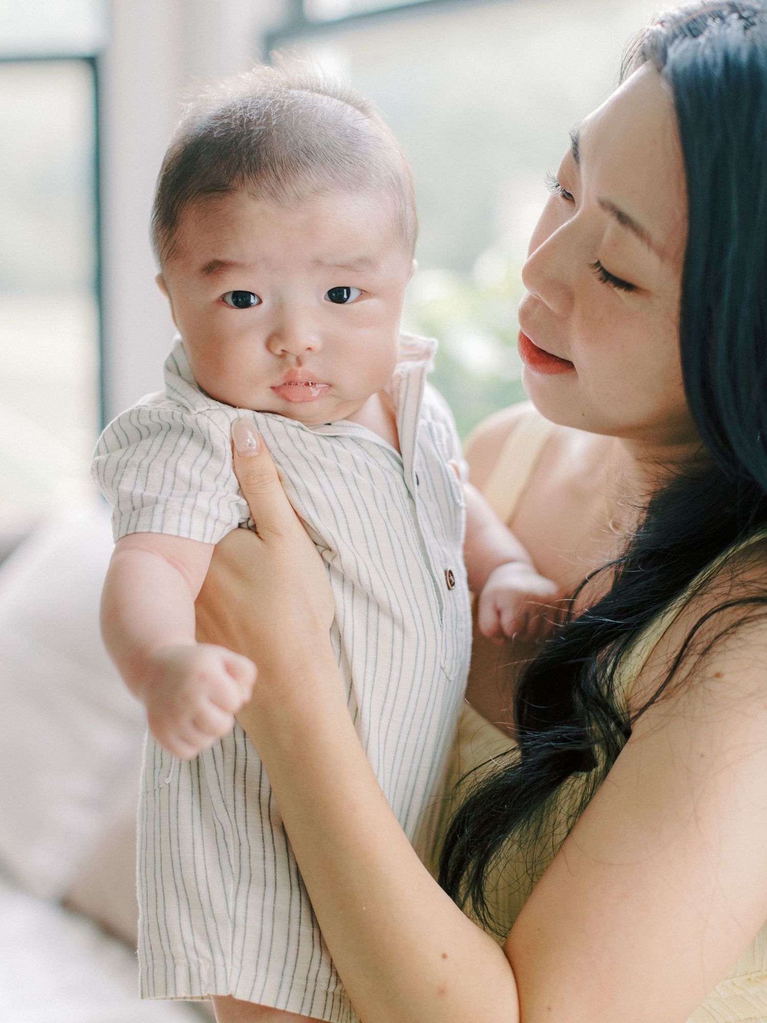 Jeanie Jang Photo New Jersey Photographer Family Session at Home