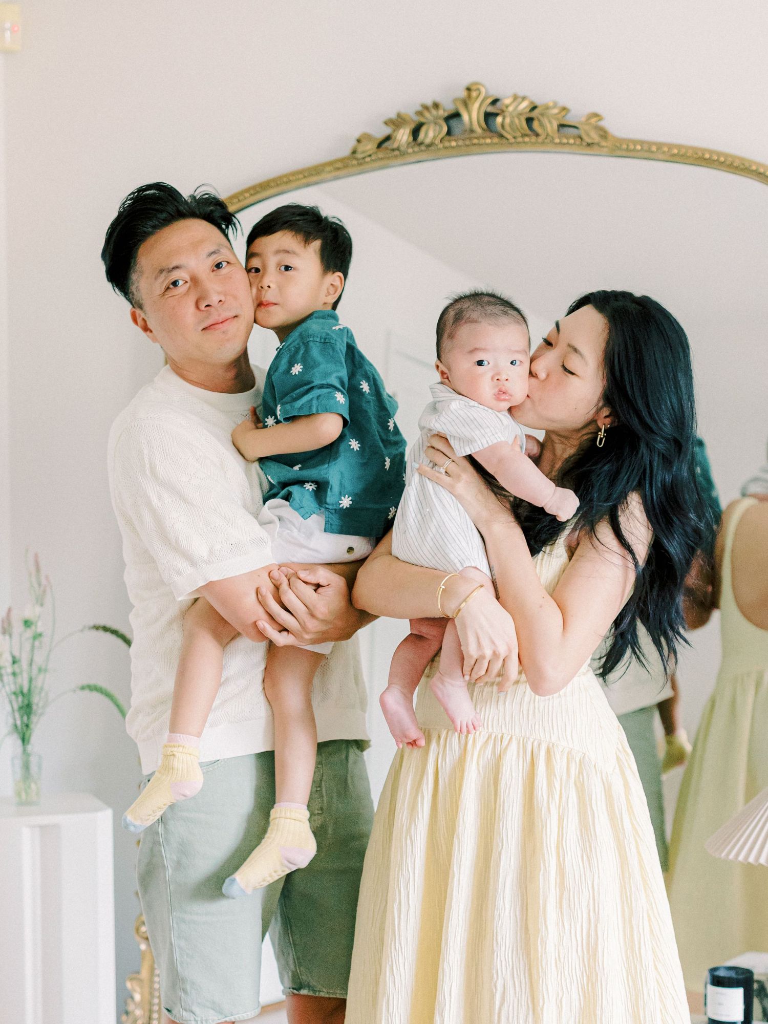 Jeanie Jang Photo New Jersey Photographer Family Session at Home