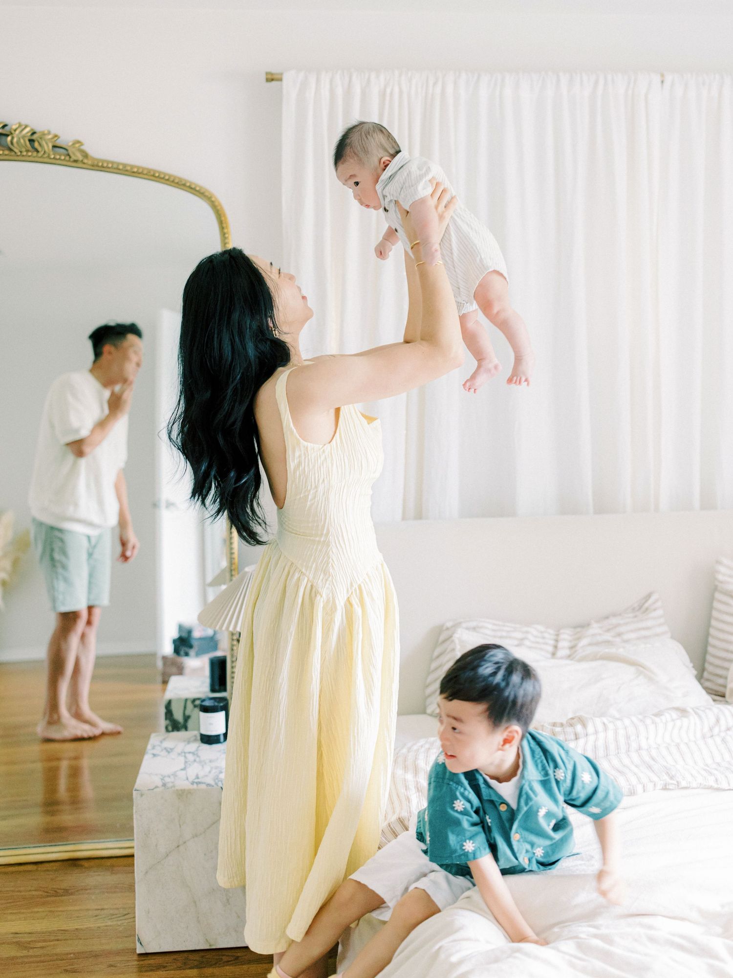 Jeanie Jang Photo New Jersey Photographer Family Session at Home
