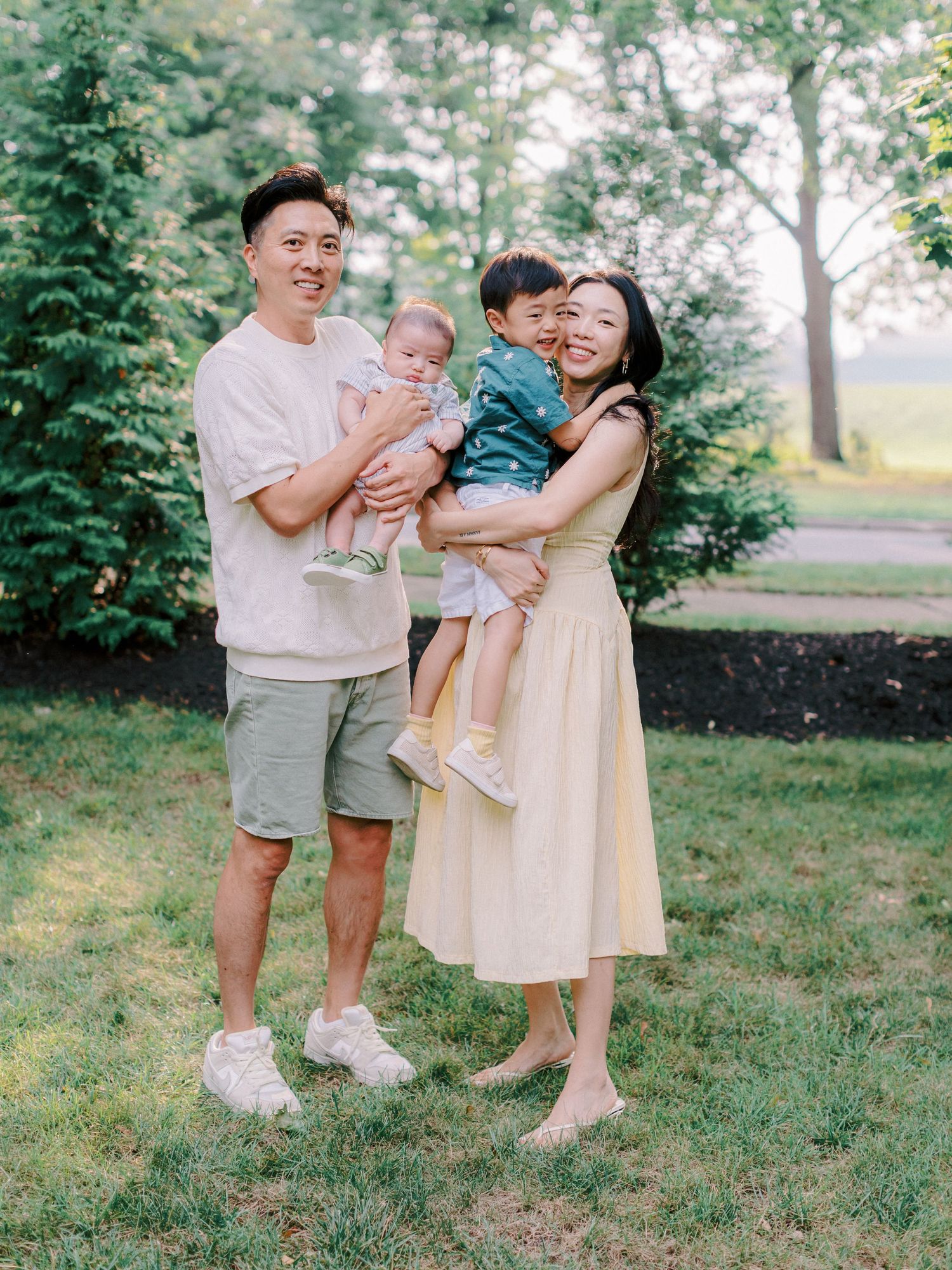 Jeanie Jang Photo New Jersey Photographer Family Session at Home