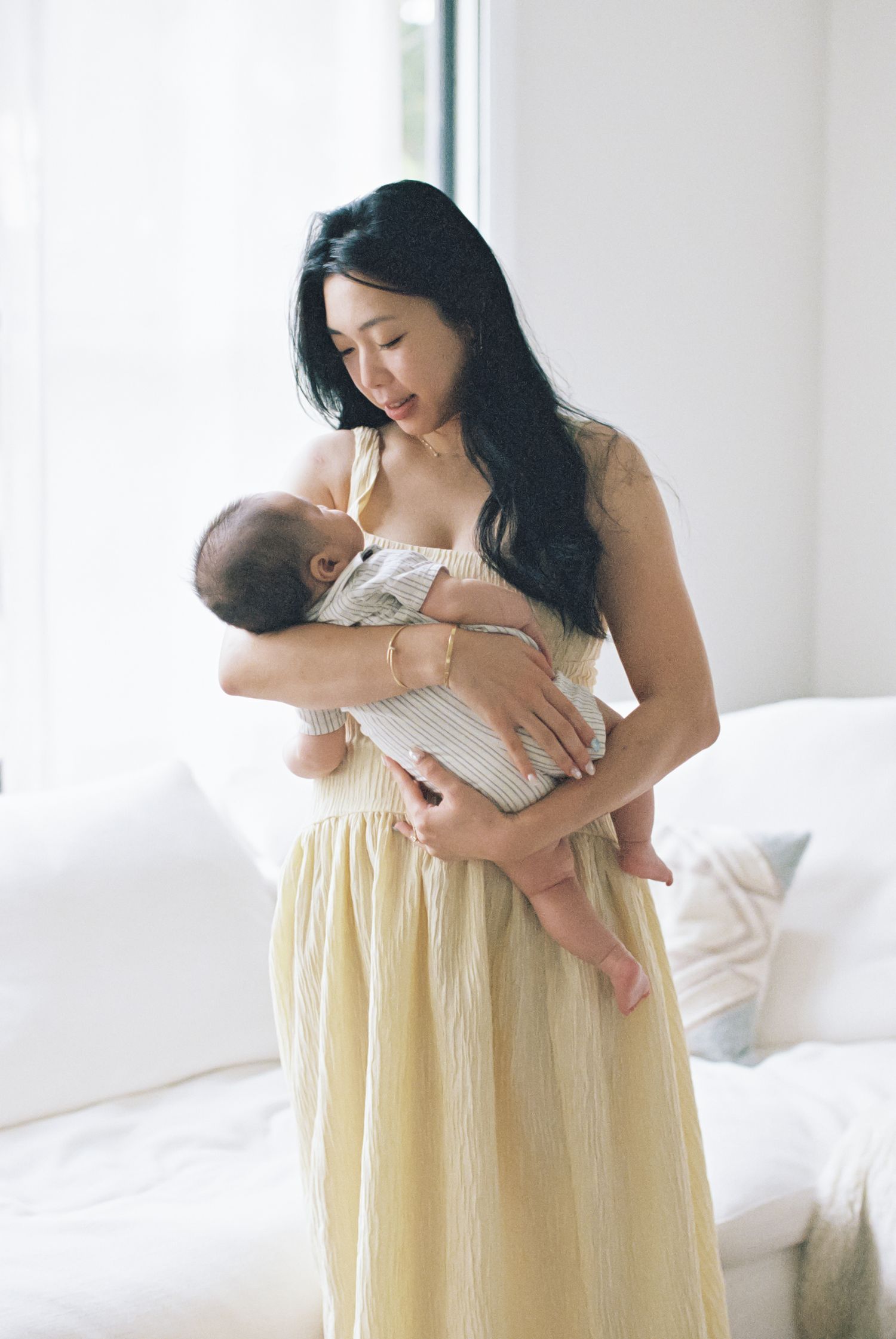 Jeanie Jang Photo New Jersey Photographer Family Session at Home