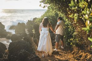 Maui couple engagement photographer photo against beautiful Maui sunset beach by ohwowfotos.