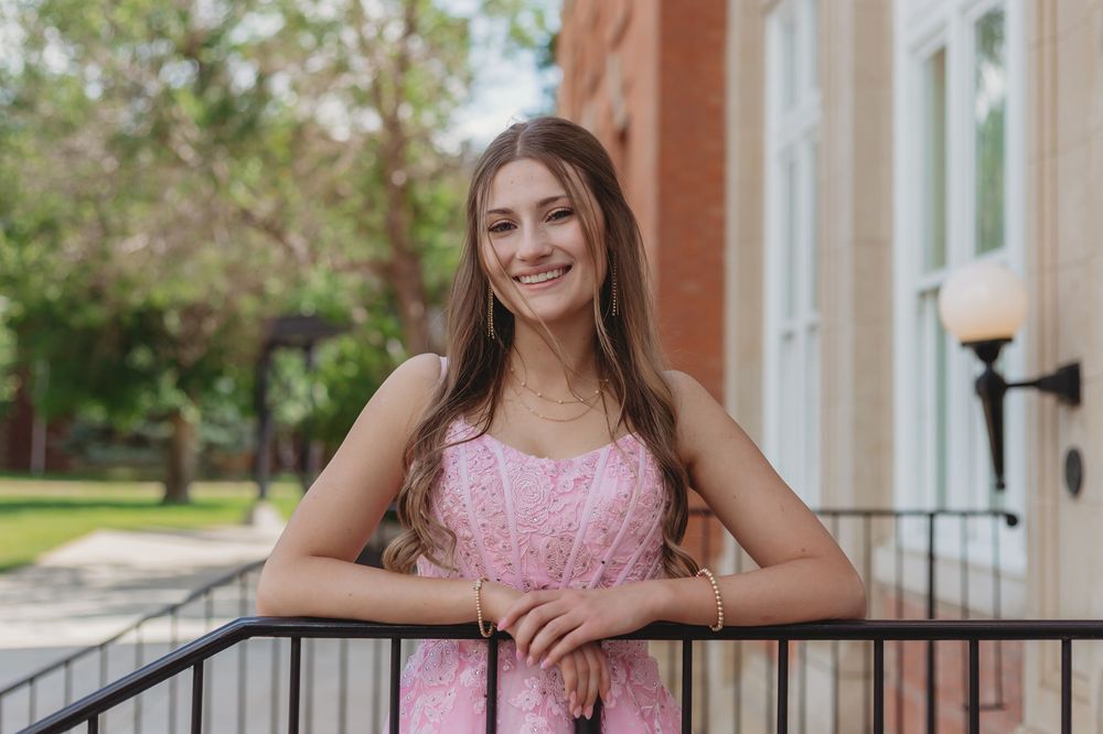 southern-alberta-yql-grad-senior-photographer-photography