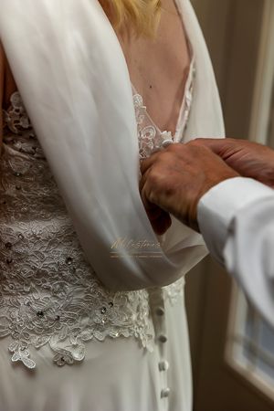 Elopement on the greenbelt Eagle Idaho by Milestones Studios LLC