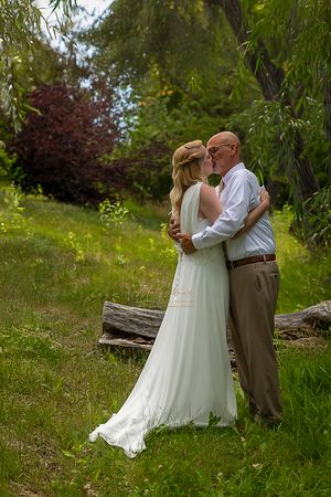 Elopement on the greenbelt Eagle Idaho by Milestones Studios LLC