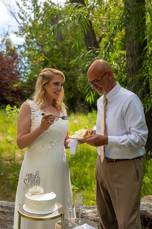 Elopement on the greenbelt Eagle Idaho by Milestones Studios LLC