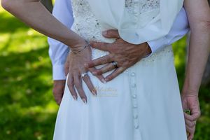 Elopement on the greenbelt Eagle Idaho by Milestones Studios LLC