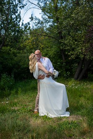 Elopement on the greenbelt Eagle Idaho by Milestones Studios LLC