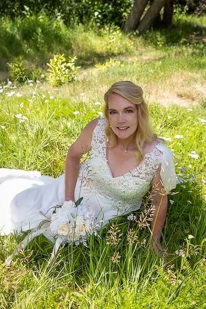 Elopement on the greenbelt Eagle Idaho by Milestones Studios LLC